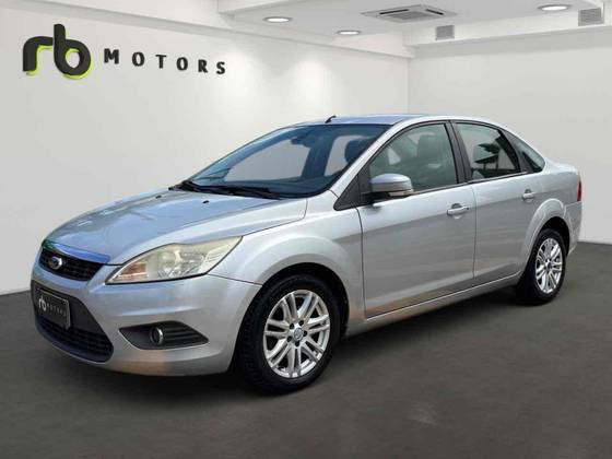 FORD FOCUS 2.0 GLX SEDAN 16V FLEX 4P AUTOMÁTICO